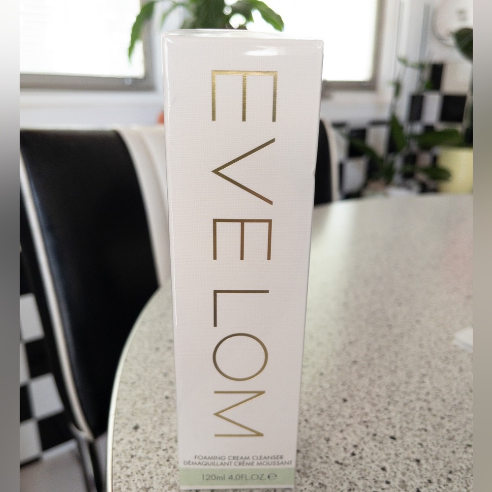 🔥EVELOM FOAMING CLEANSER🔥